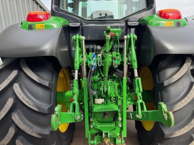 John Deere 6155M
