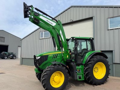 John Deere 6155M