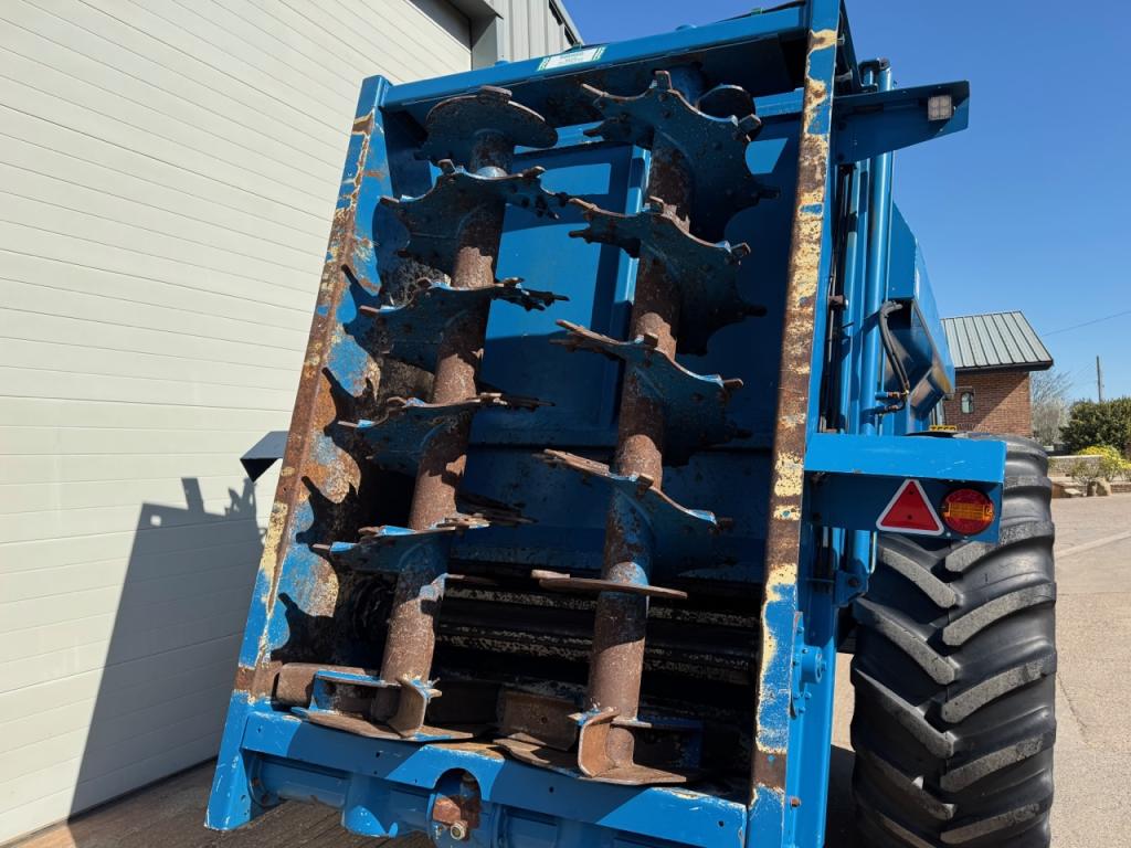 Bunning Lowlander MK4 120 manure spreader
