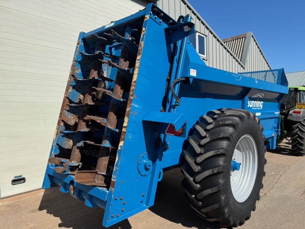 Bunning Lowlander MK4 120 manure spreader