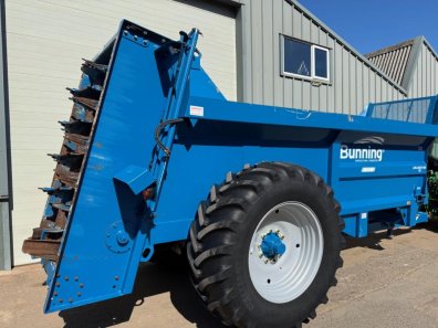 Bunning Lowlander MK4 120 manure spreader