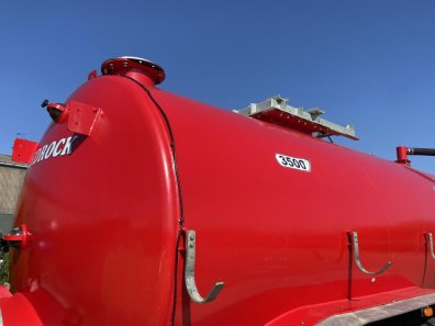 Redrock 3500 gallon tanker