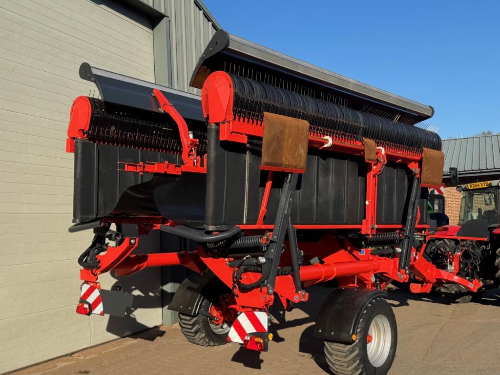 Kuhn Merge Maxx 1090