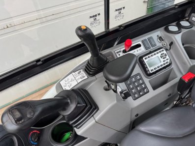 Bobcat E27Z digger