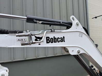 Bobcat E27Z digger