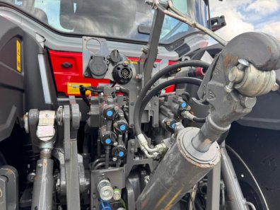 Massey Ferguson 8S.265 Exclusive