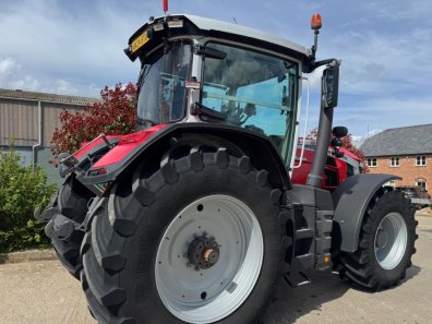 Massey Ferguson 8S.265 Exclusive
