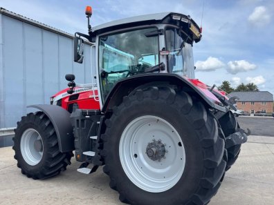 Massey Ferguson 8S.265 Exclusive