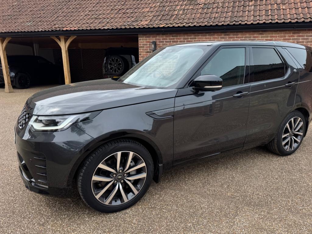 Land Rover Discovery SE R-Dynamic D300