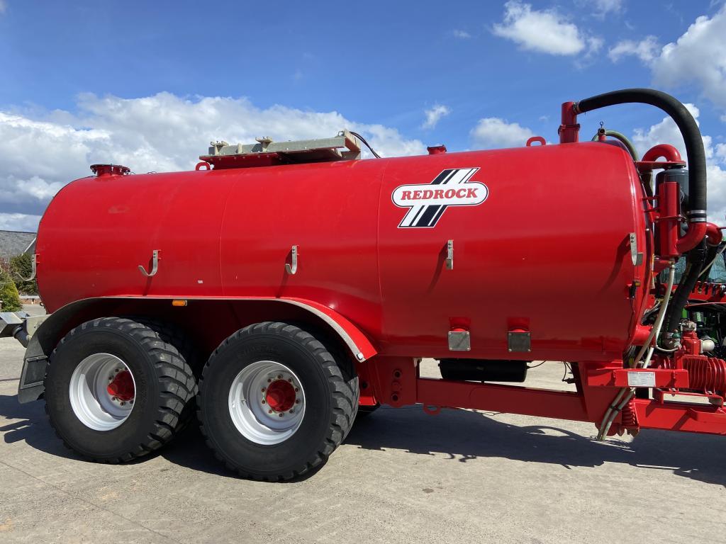 Redrock 3500 gallon tanker