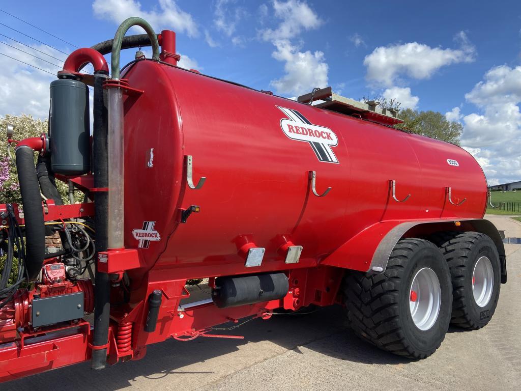 Redrock 3500 gallon tanker