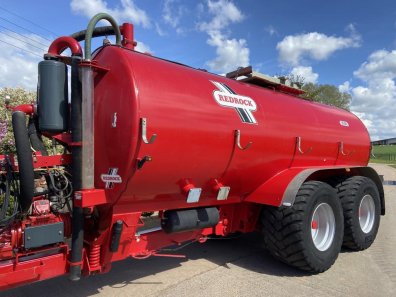 Redrock 3500 gallon tanker