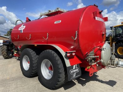 Redrock 3500 gallon tanker