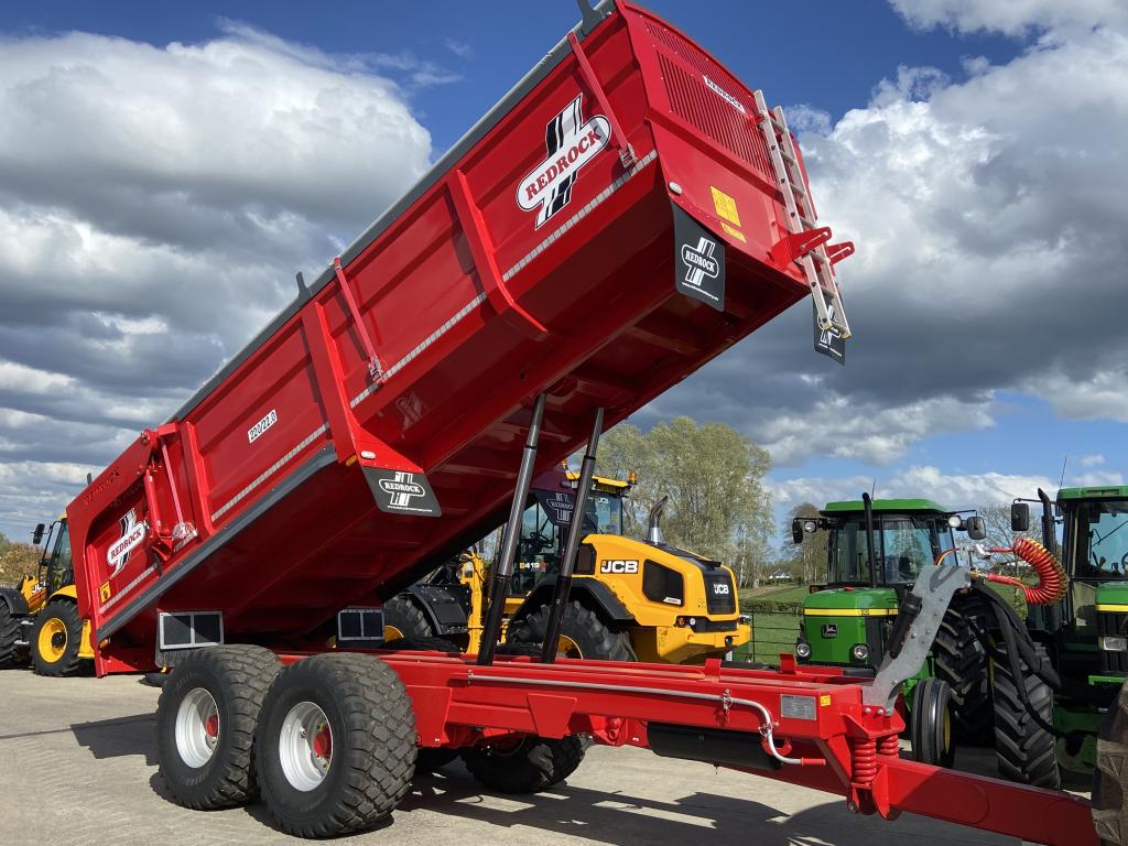 Redrock 220/20 grain trailer