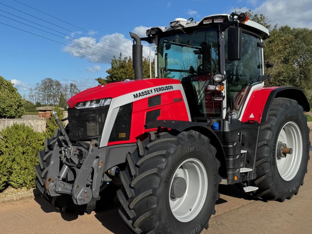 Massey Ferguson 8S.245 Exclusive