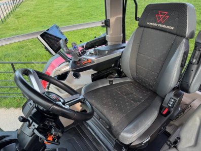 Massey Ferguson 8S.245 Exclusive