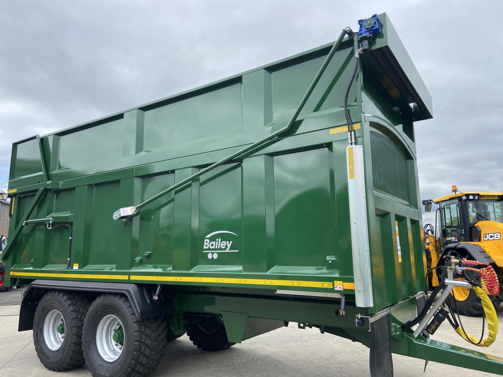 Bailey 16 ton TB silage trailer