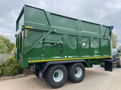 Bailey 16 ton TB silage trailer