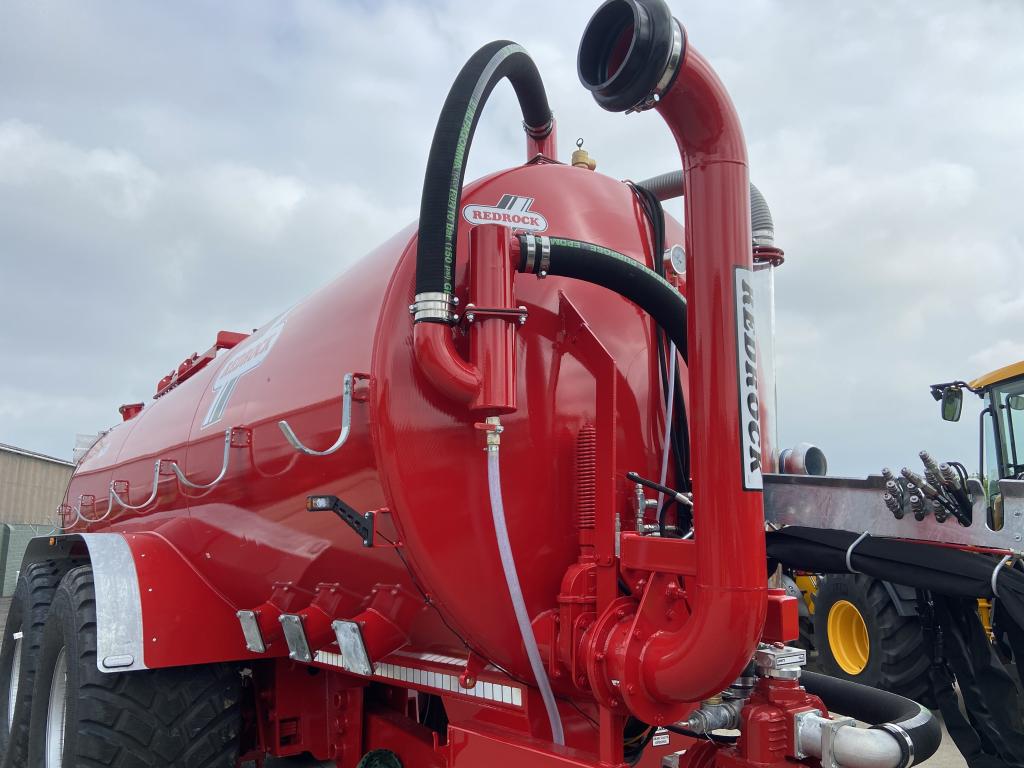 Redrock 3500 Gallon tanker