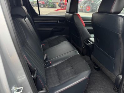 Toyota Hi-Lux GR Sport 2.8 Diesel