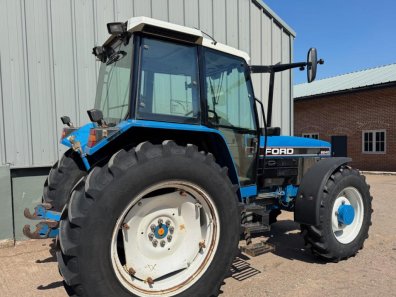 Ford 8240 SLE