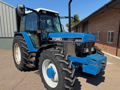 Ford 8240 SLE