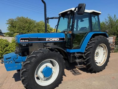 Ford 8240 SLE