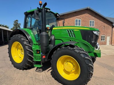 John Deere 6195M
