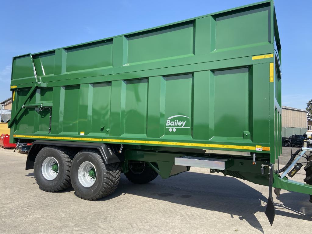 Bailey 18 ton TB silage trailer