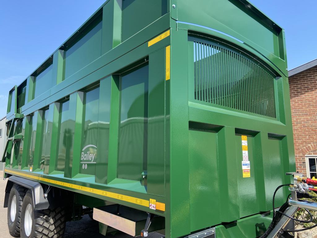 Bailey 18 ton TB silage trailer