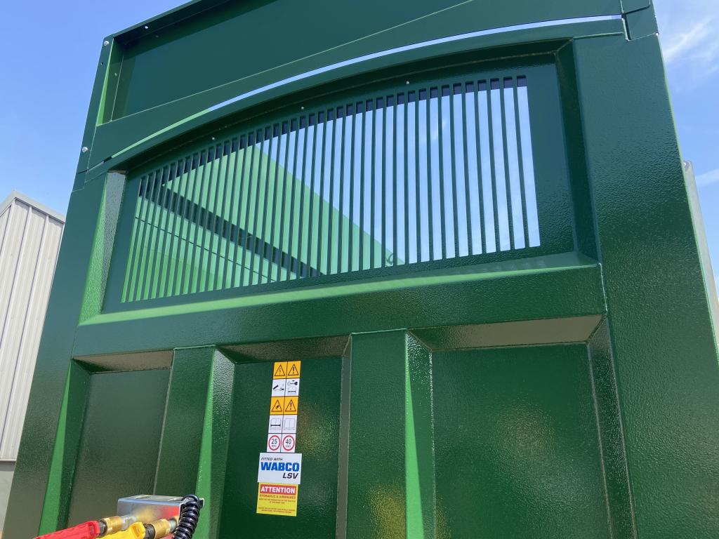 Bailey 18 ton TB silage trailer