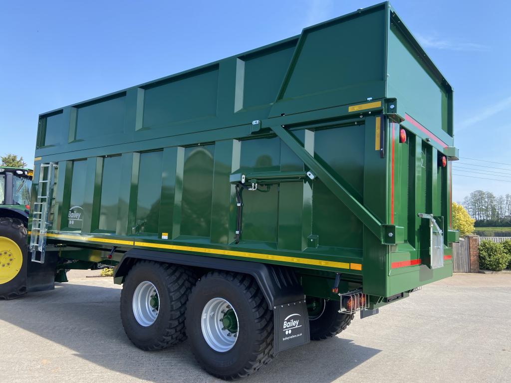 Bailey 18 ton TB silage trailer