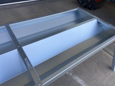 Condon engineering 8ft double feed trough