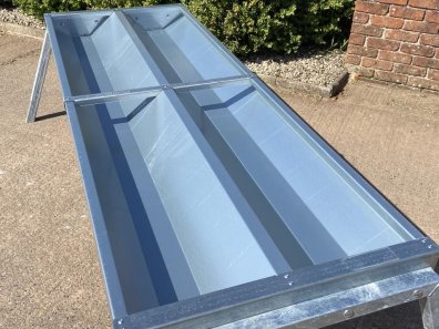 Condon engineering 8ft double feed trough