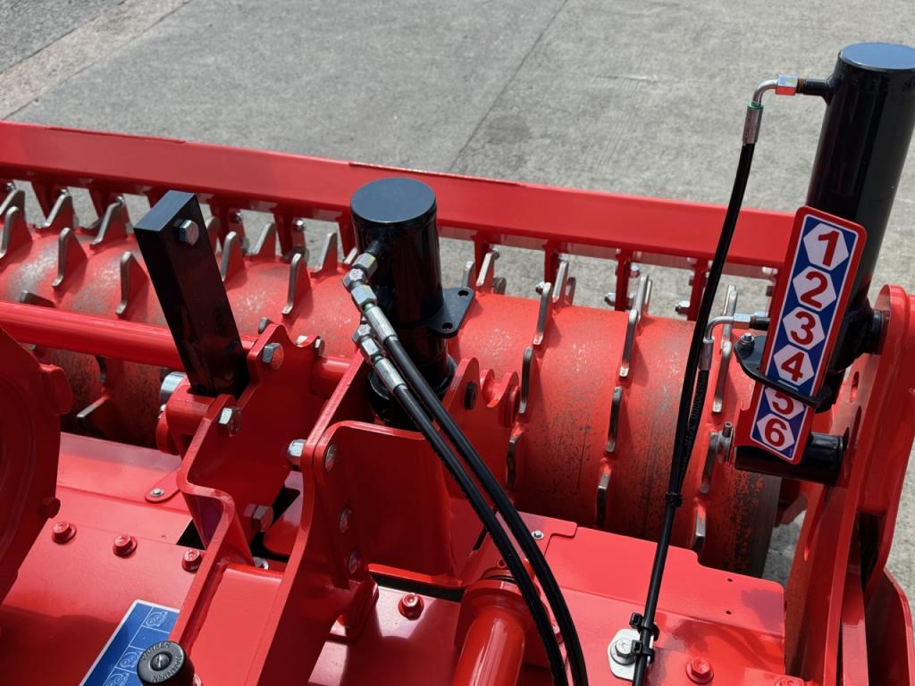 Kuhn HR 5030R 5 Metre power harrow