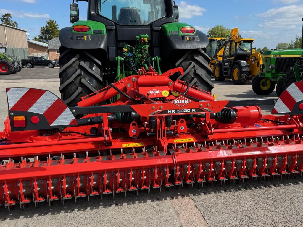 Kuhn HR 5030R 5 Metre power harrow
