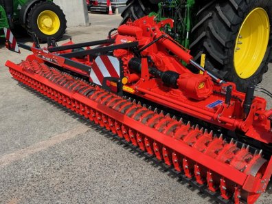Kuhn HR 5030R 5 Metre power harrow