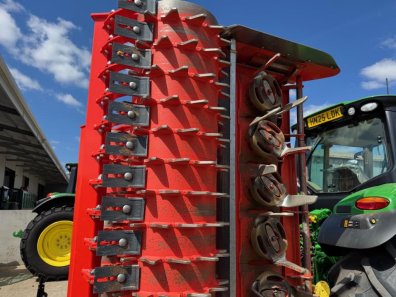 Kuhn HR 5030R 5 Metre power harrow