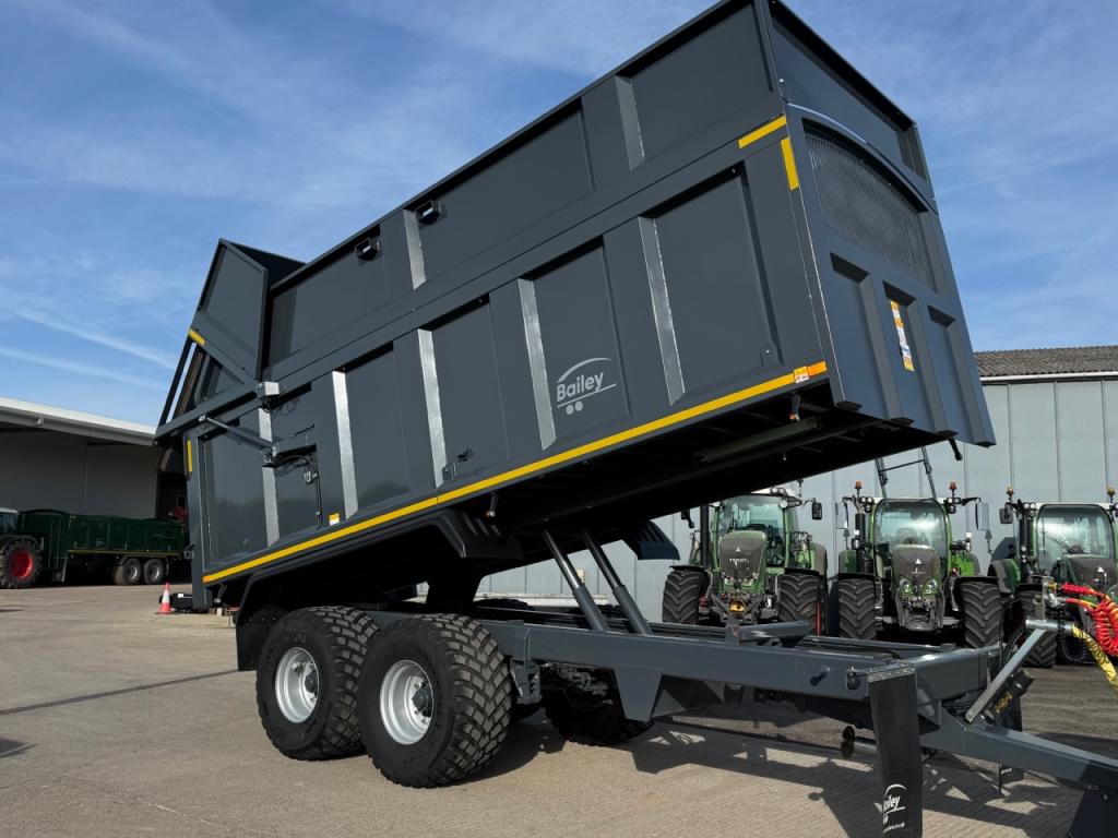 Bailey 16 Ton TB silage trailer