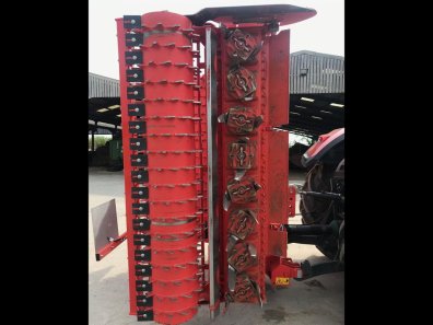 Kuhn HR 5004 5 Metre power harrow