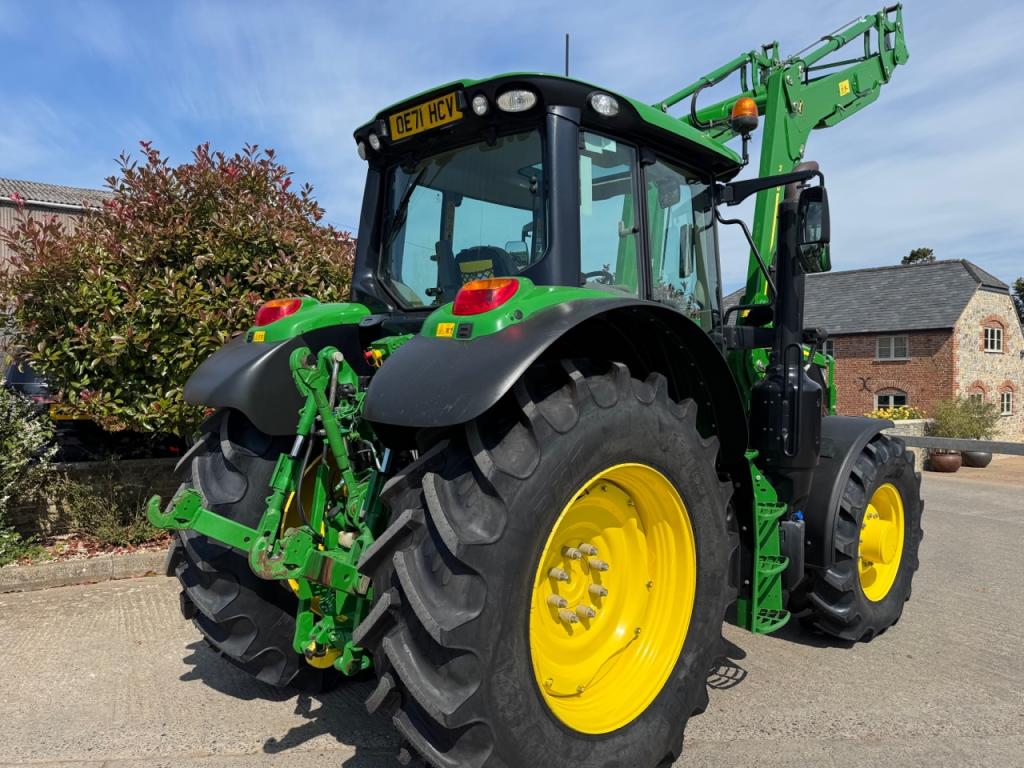 John Deere 6155M