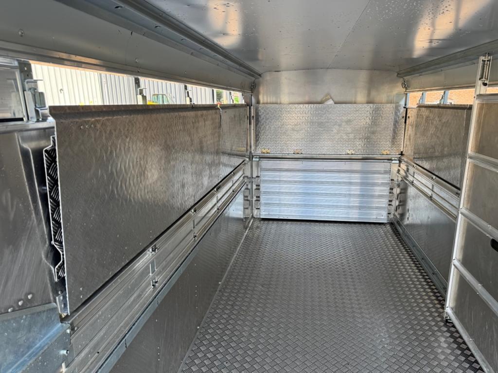 Ifor Williams TA510 14ft livestock trailer