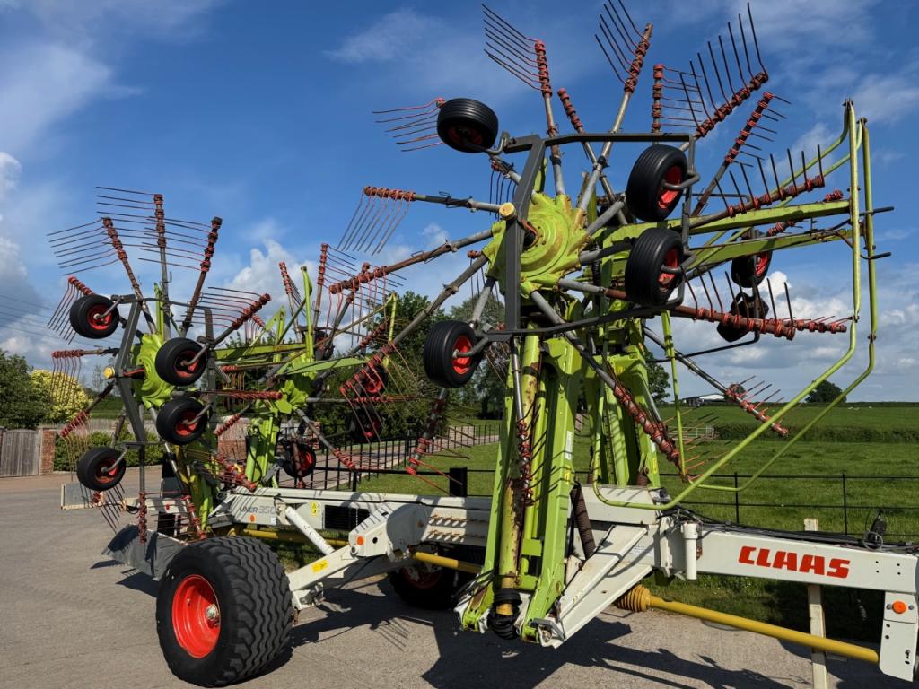 Claas Liner 3500 4 rotor rake