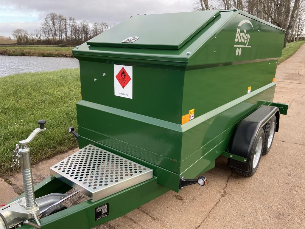 Bailey 2000ltr fuel bowser