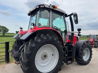 Massey Ferguson 6S.145 Effiecent