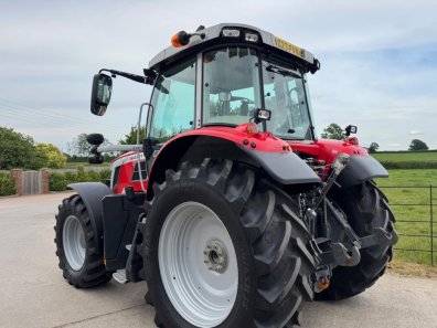 Massey Ferguson 6S.145 Effiecent