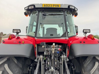 Massey Ferguson 6S.145 Effiecent