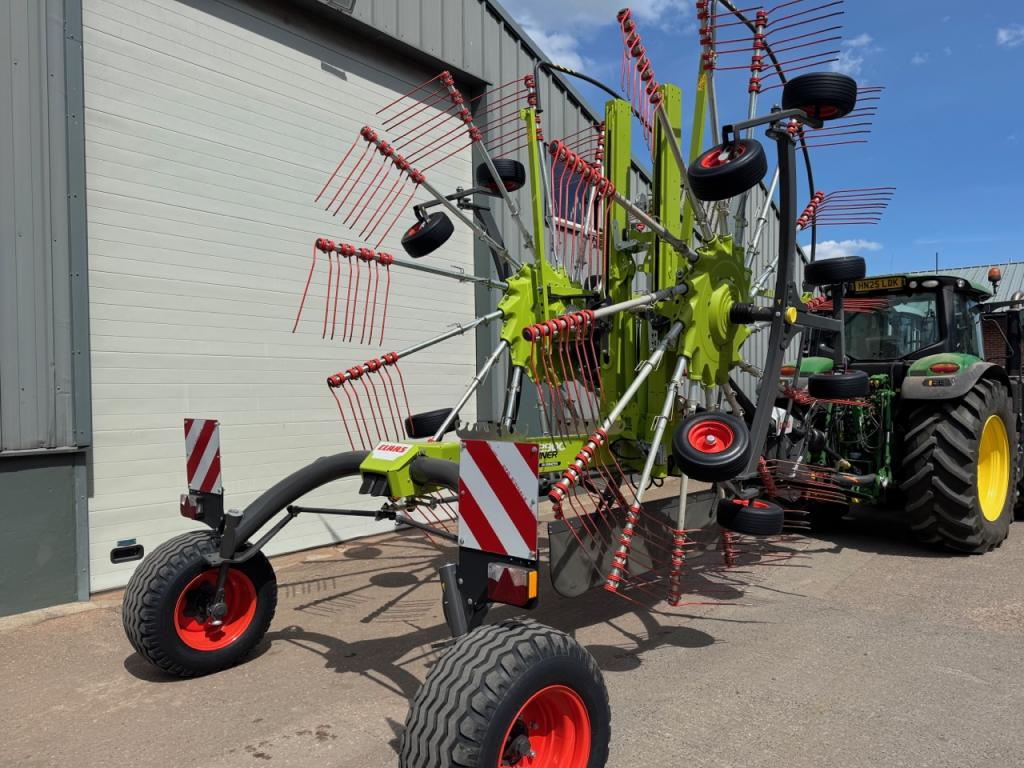 Claas 2900 Business twin rotor rake