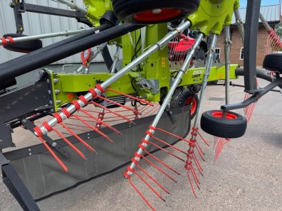 Claas 2900 Business twin rotor rake