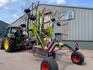 Claas 2900 Business twin rotor rake